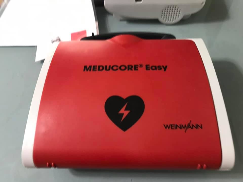 เครื่อง AED ยี่ห้อ Weinmann รุ่น Meducore Easy