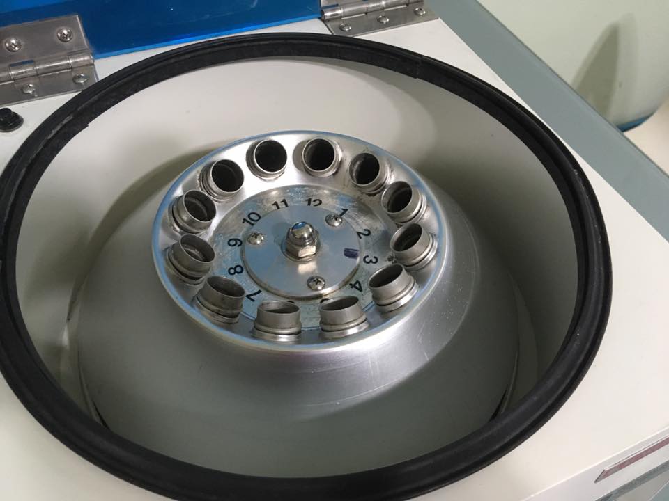 CENTRIFUGE H-11n